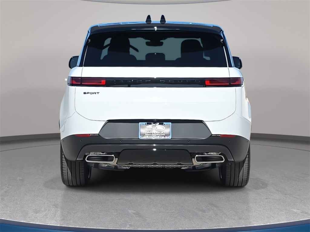 2025 Land Rover Range Rover Sport SE photo 4