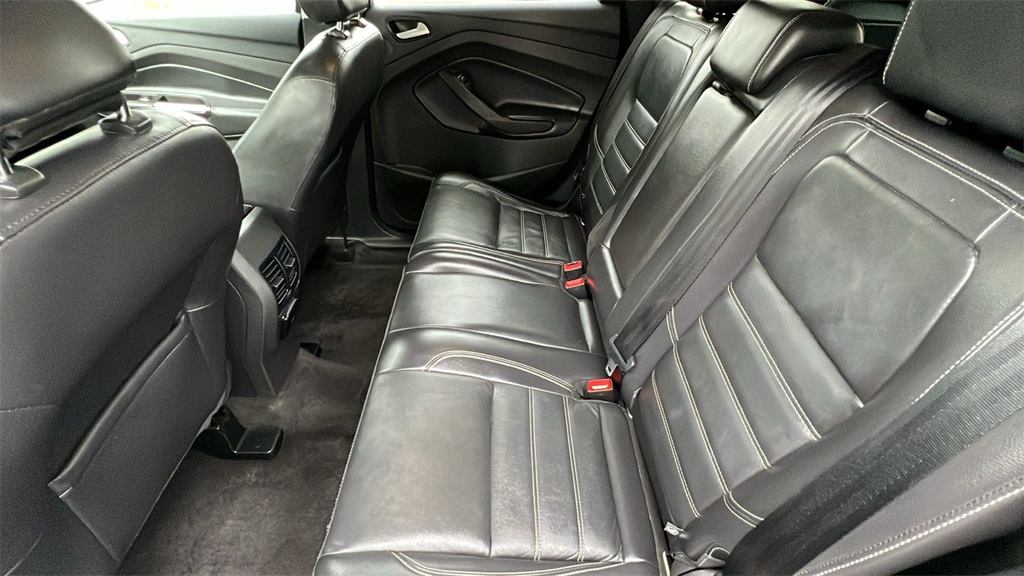 2019 Ford Escape Titanium photo 9