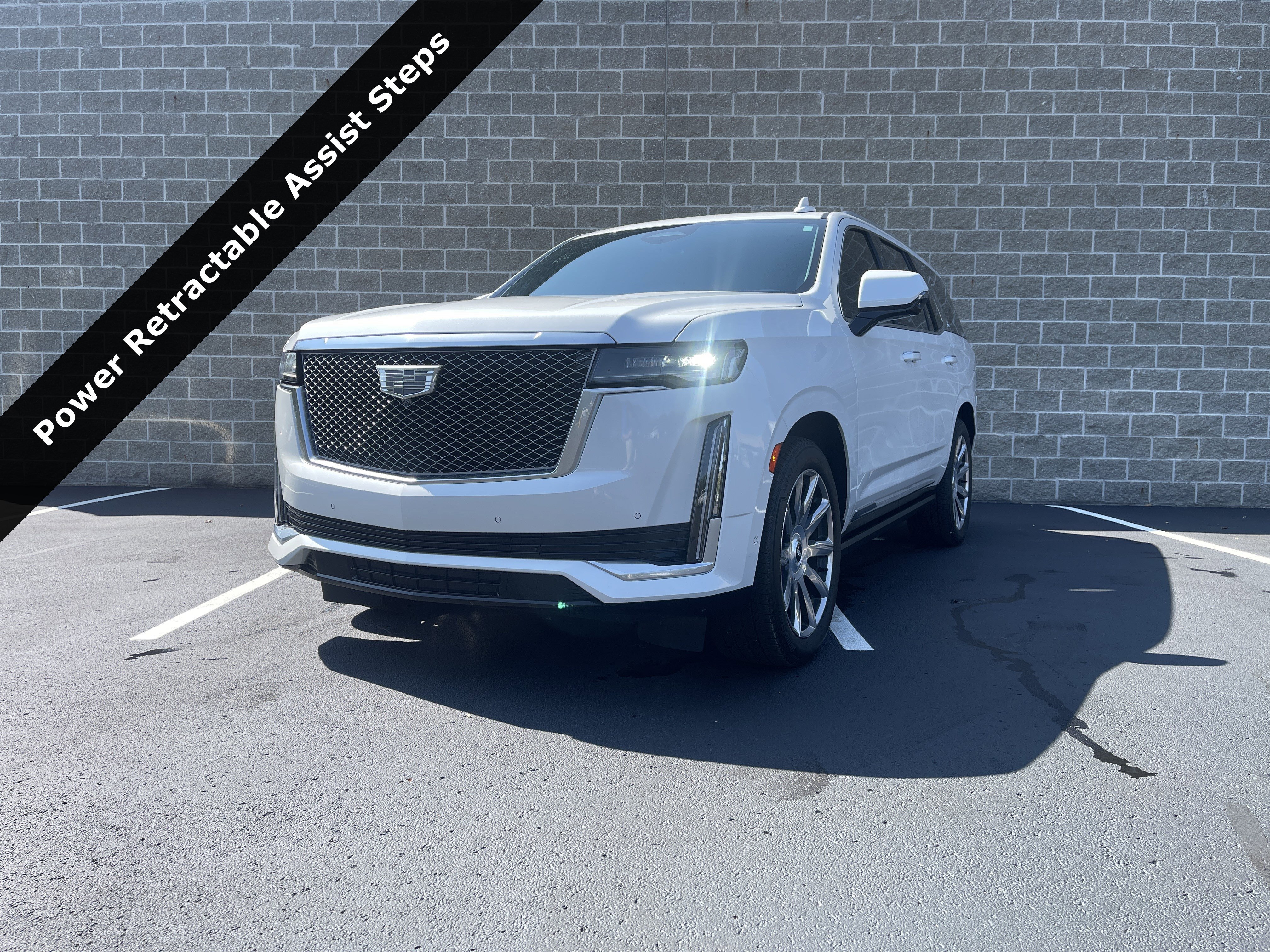 2022 Cadillac Escalade Premium Luxury Platinum's photo