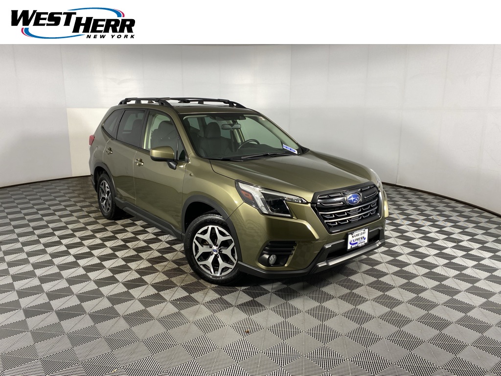 2023 Subaru Forester Premium's photo