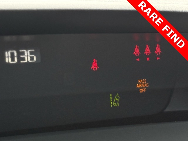 2021 Toyota Prius Prime LE photo 26