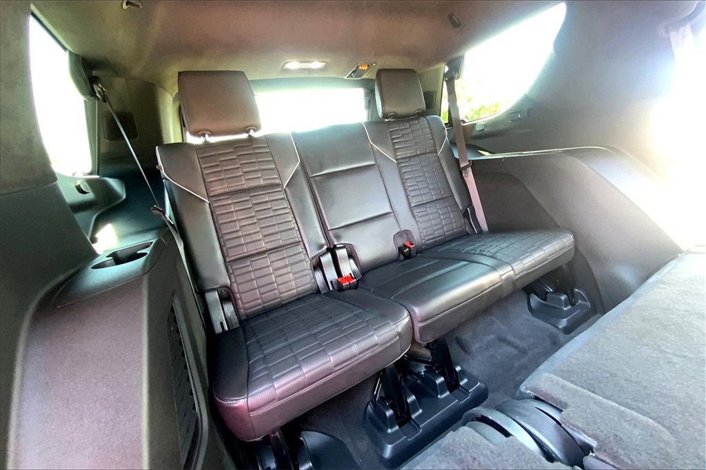 2022 Cadillac Escalade Premium Luxury Platinum photo 34