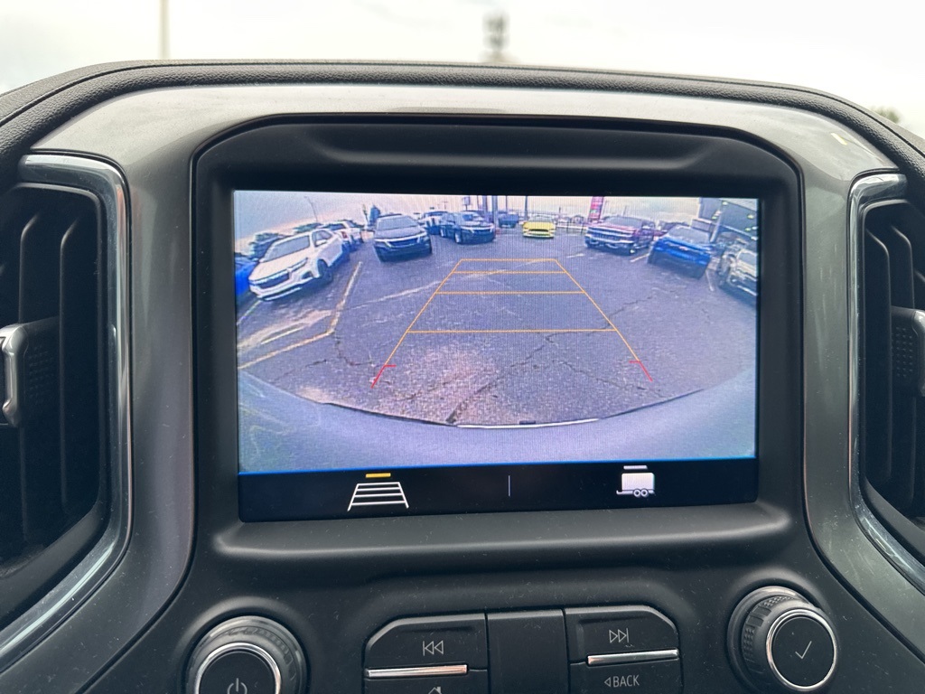 2020 Chevrolet Silverado 1500 LT photo 19