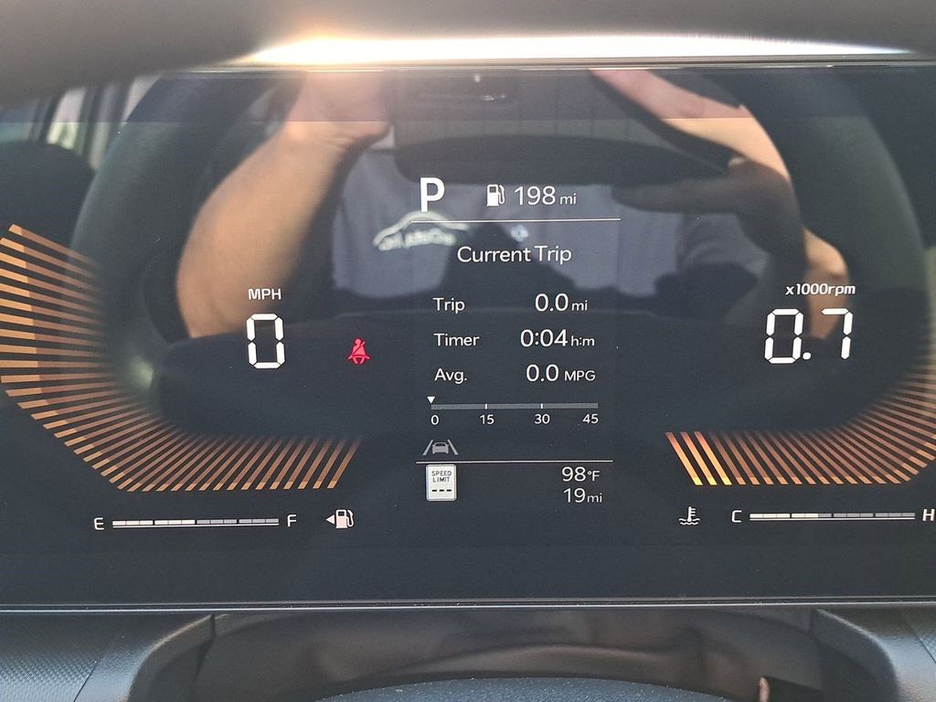 2025 Kia K4 LXS photo 26