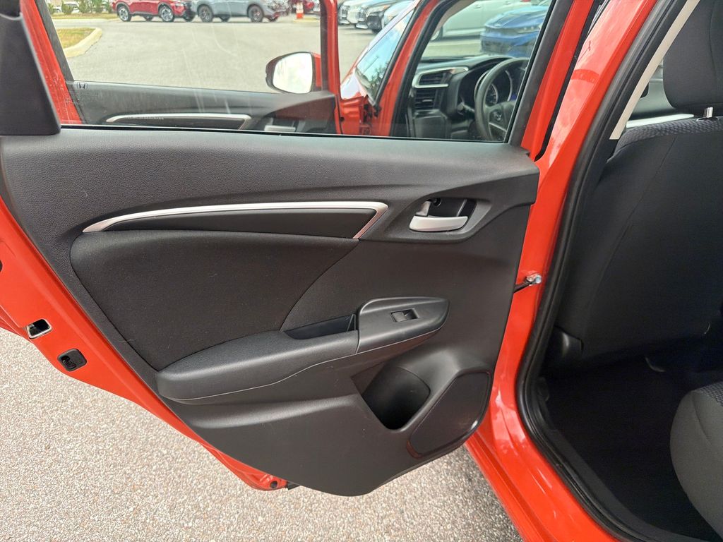 2020 Honda Fit LX photo 18