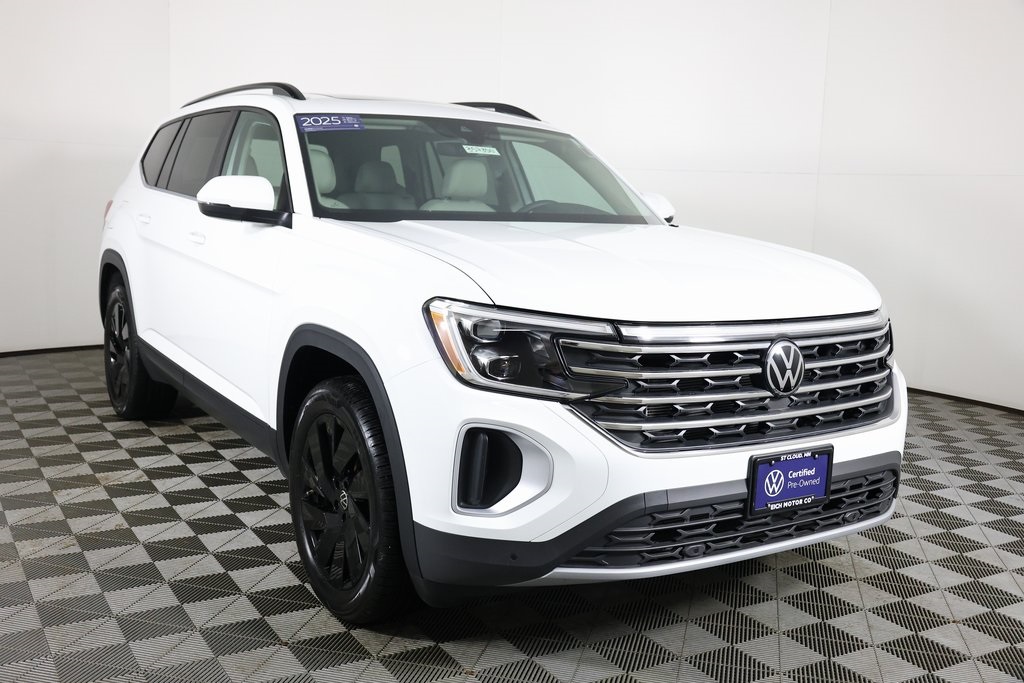 2025 Volkswagen Atlas SE w/Tech's photo