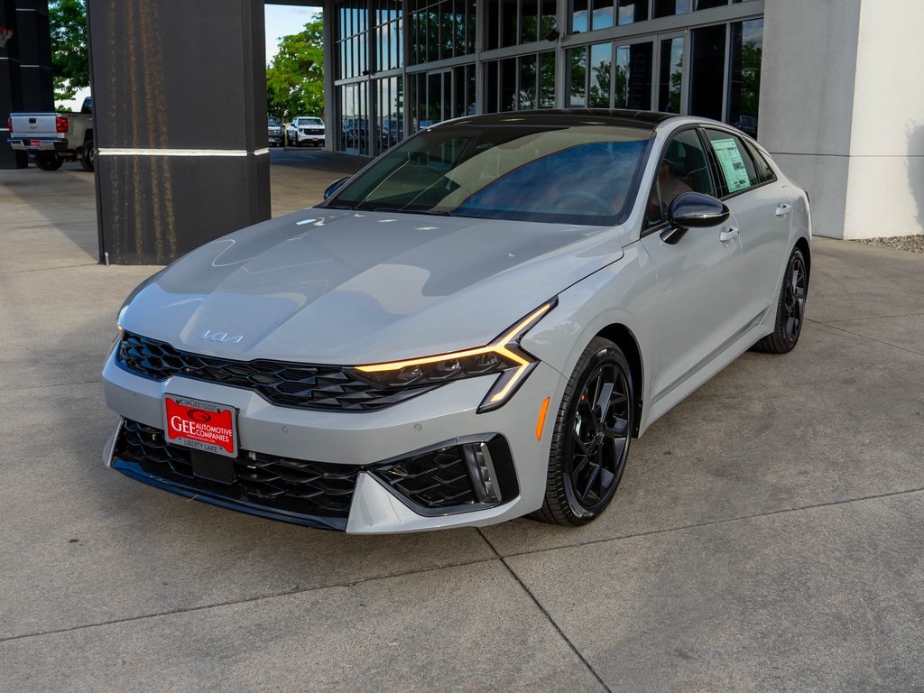 2026 Kia K5 GT-Line photo 3