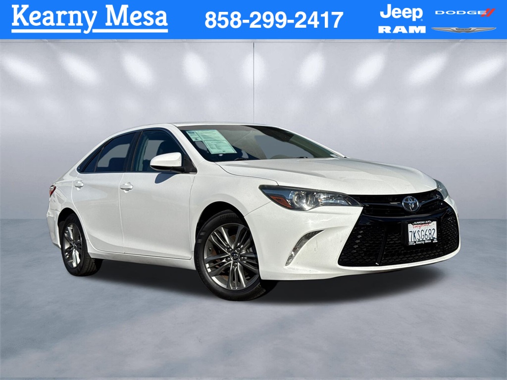 2015 Toyota Camry SE