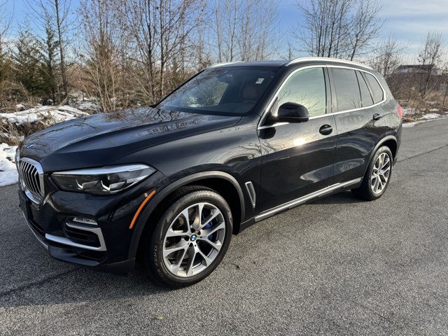 2020 BMW X5 50i's photo