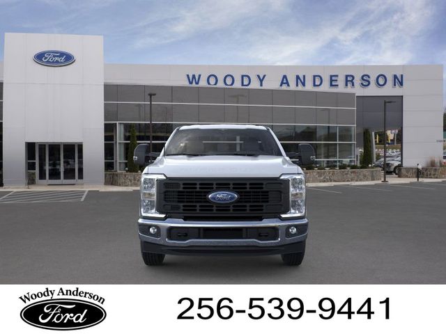 2025 Ford F-250 photo 6