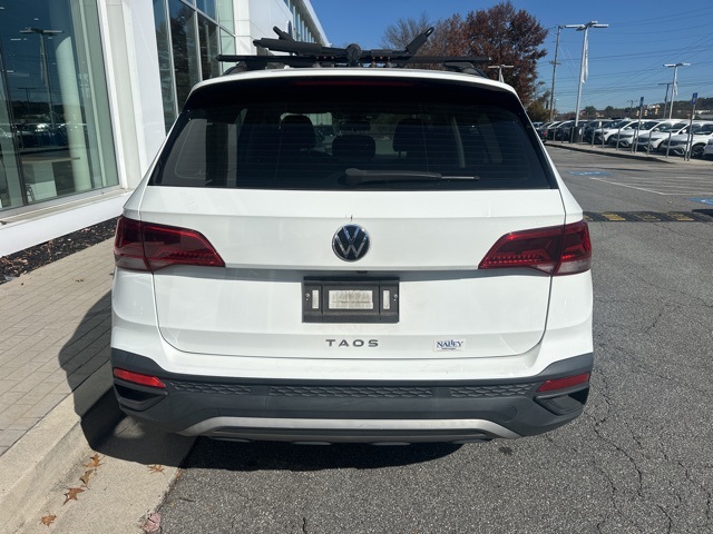 2022 Volkswagen Taos S photo 4