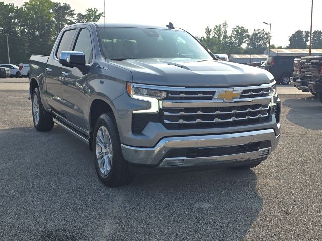 2024 Chevrolet Silverado 1500 LTZ photo 7