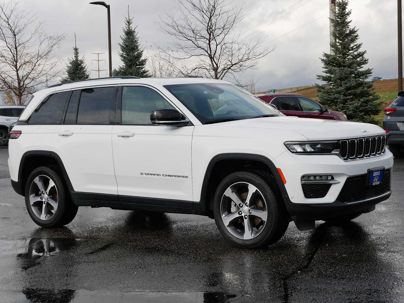 2023 Jeep Grand Cherokee Limited's photo