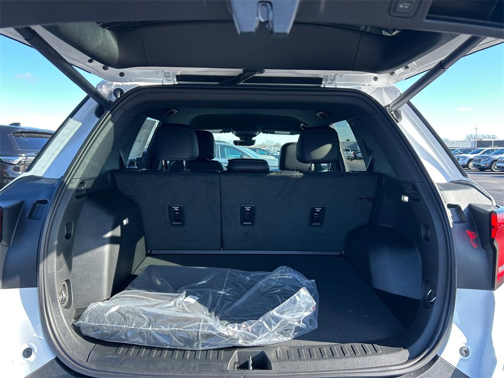 2026 GMC TERRAIN - Image 32