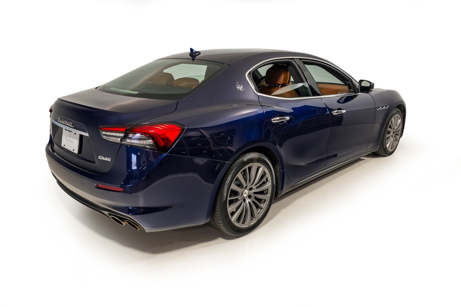 2021 Maserati Ghibli S Q4 photo 9