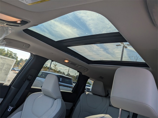 2026 Infiniti QX60 Luxe photo 22