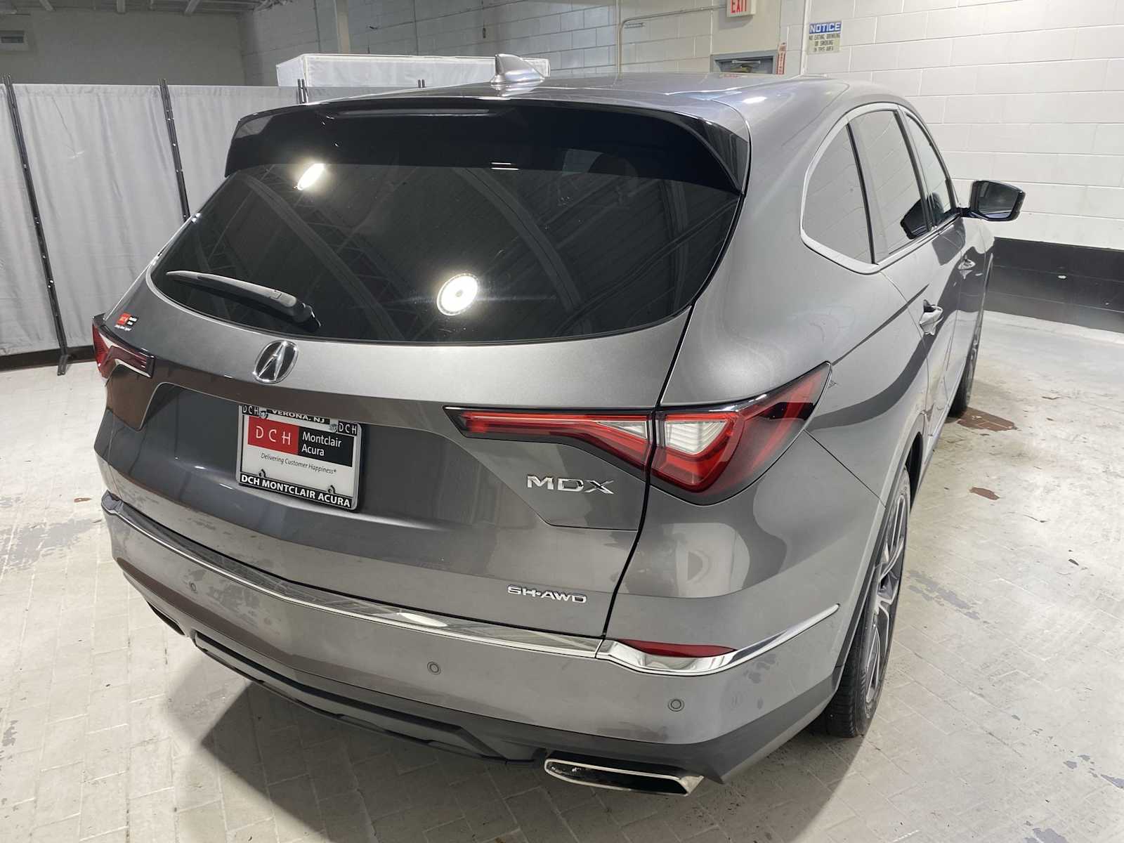 2023 Acura MDX Technology SH-AWD photo 22