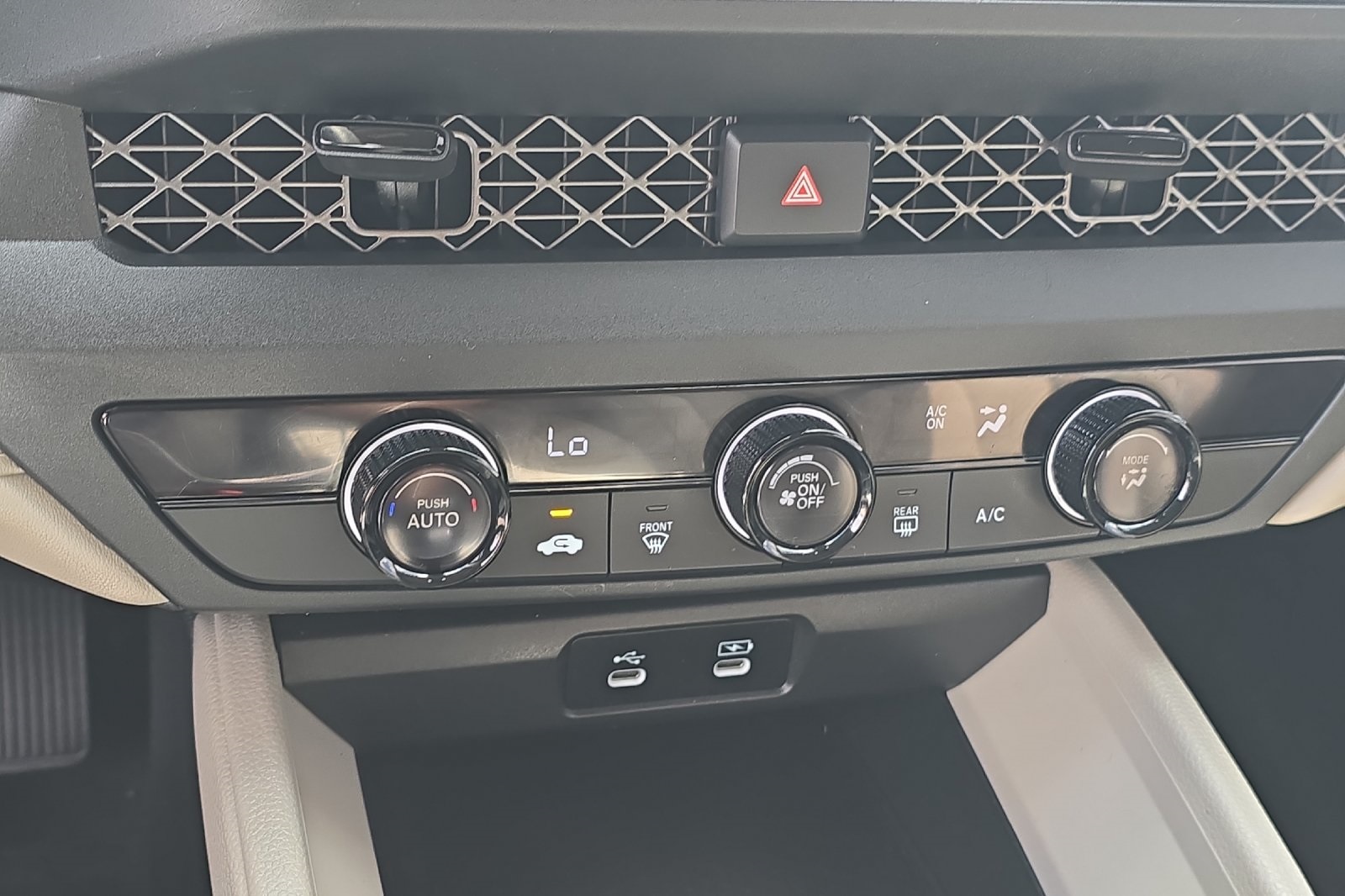 2023 Honda Accord LX photo 17