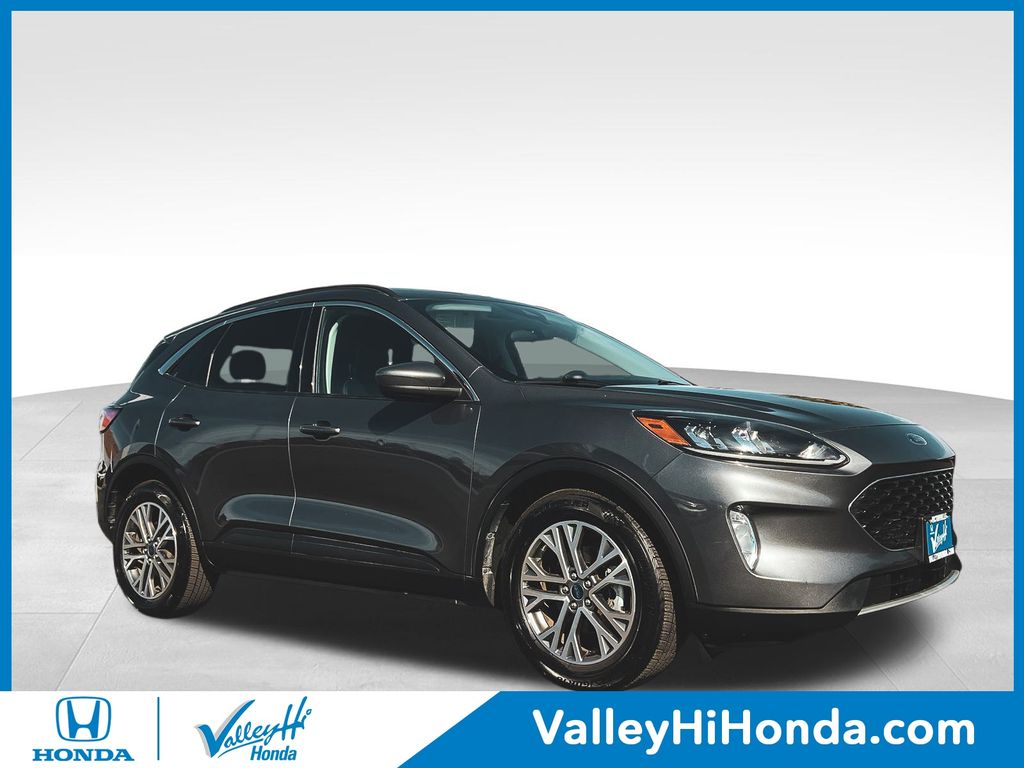 2022 Ford Escape SEL's photo