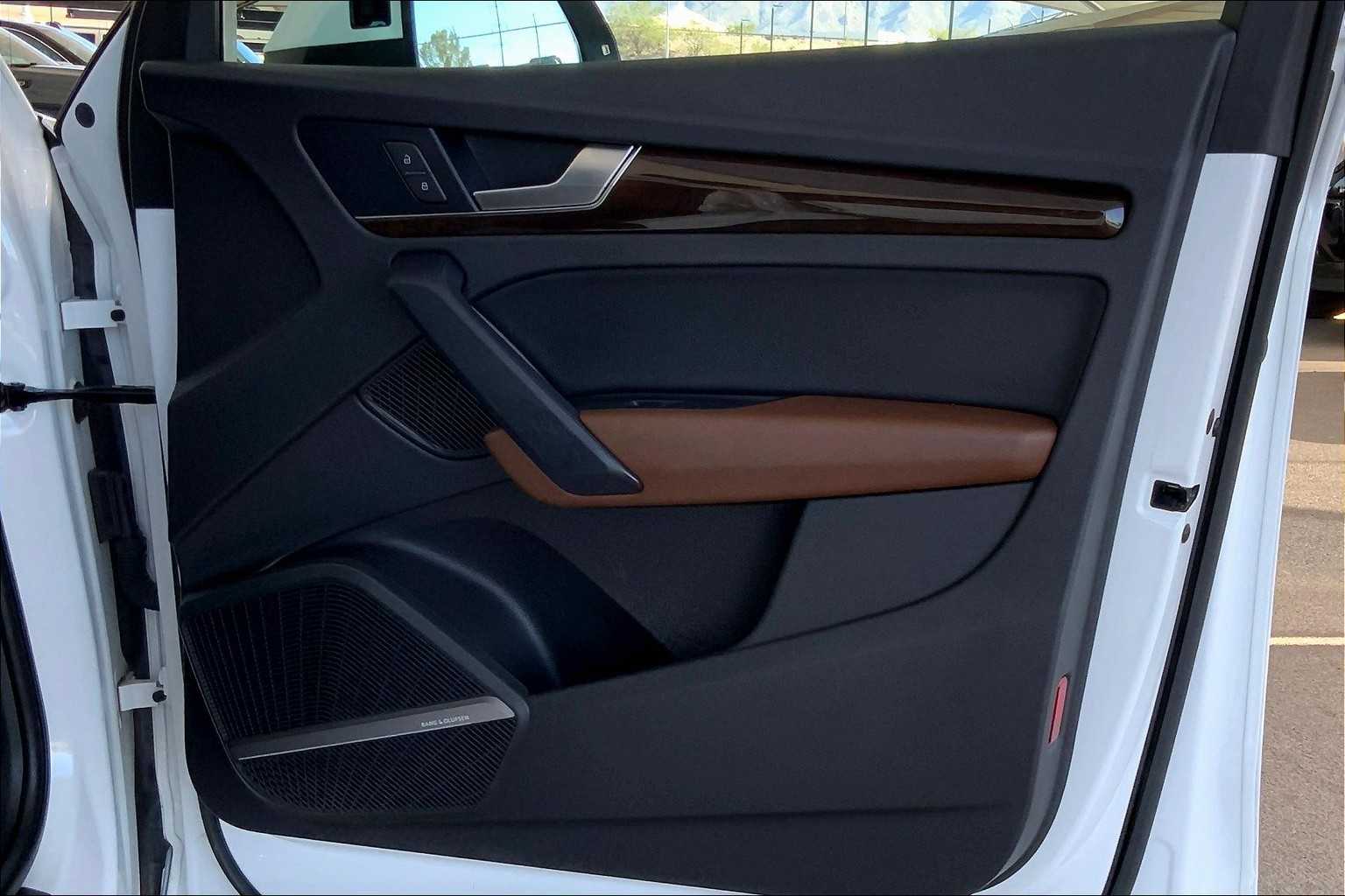 2018 Audi Q5 Premium Plus photo 21