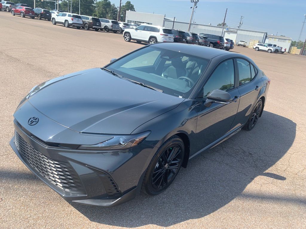 2026 Toyota Camry SE photo 3