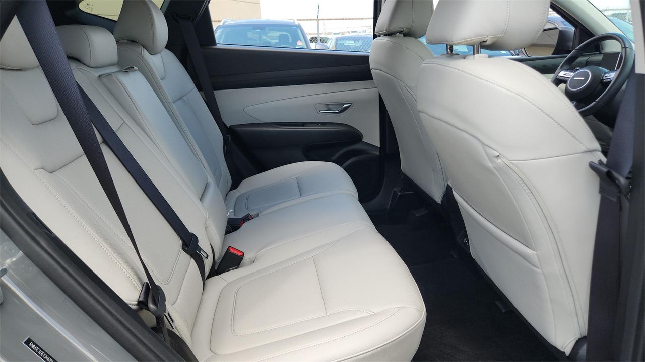 2025 Hyundai Tucson SEL Convenience photo 23