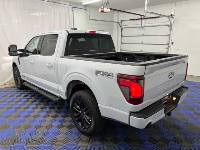 2025 Ford F-150 XLT photo 4