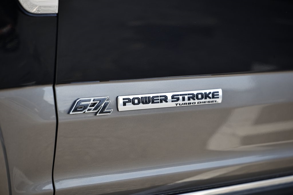 2022 Ford F-350 photo 6