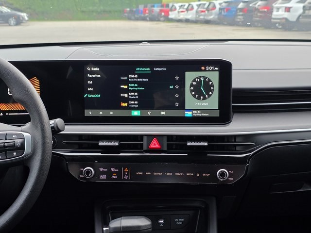 2025 Kia K5 LXS photo 19