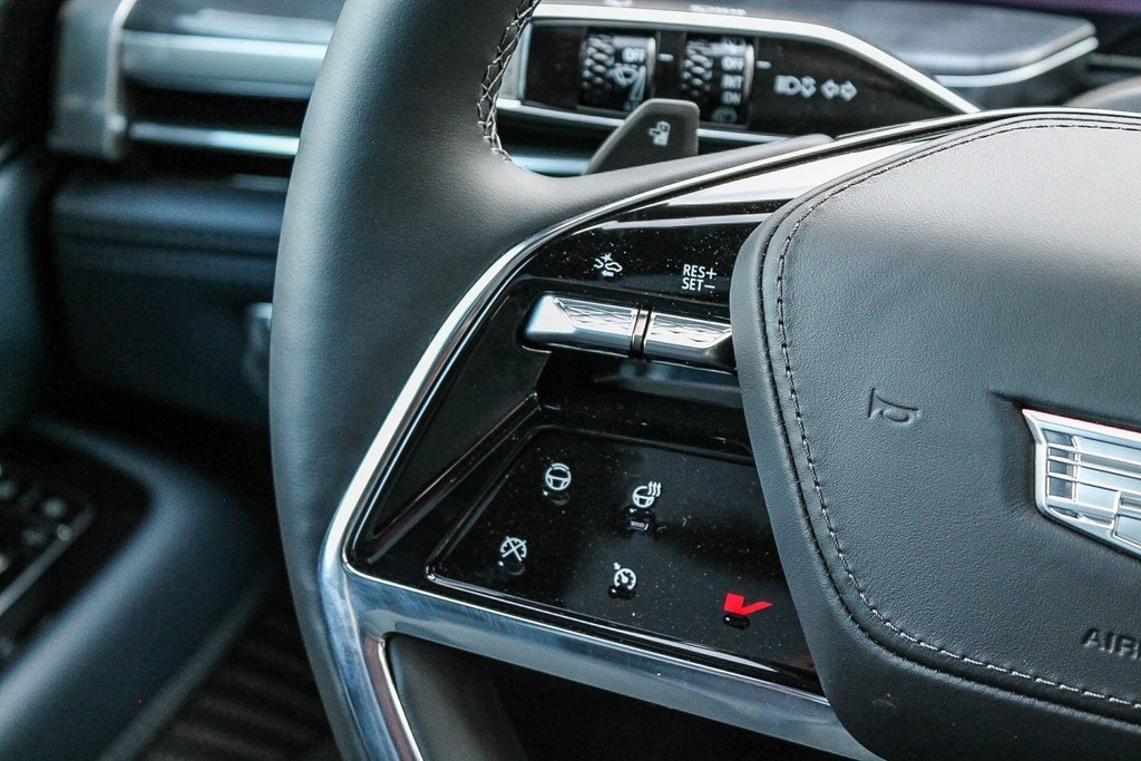 2025 Cadillac Escalade IQ Sport photo 12