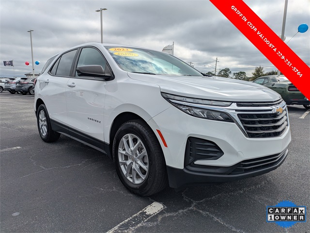 2023 Chevrolet Equinox LS's photo