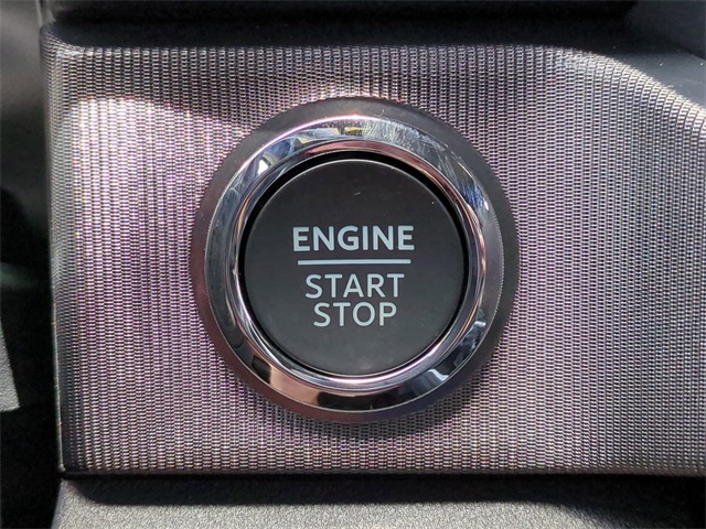 2025 Ford F-350 Platinum photo 26