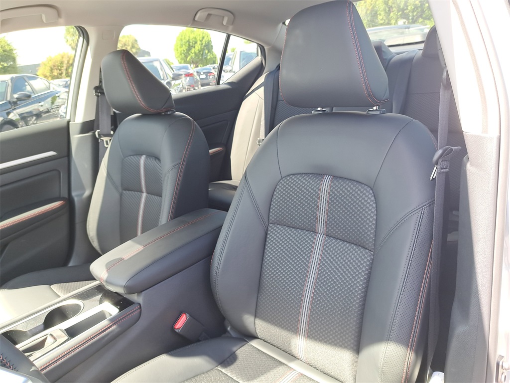 2025 Nissan Altima 2.5 SR photo 20