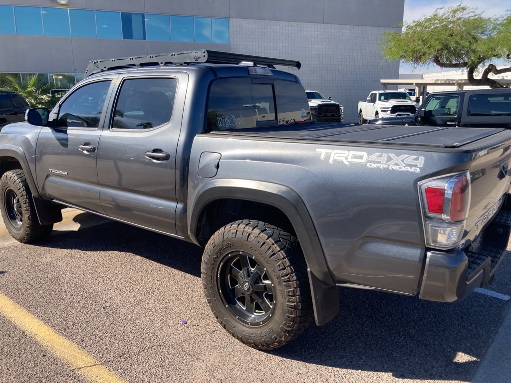 2021 Toyota Tacoma TRD Off-Road photo 3