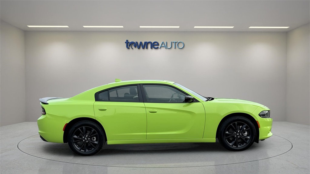 2023 Dodge Charger SXT photo 6