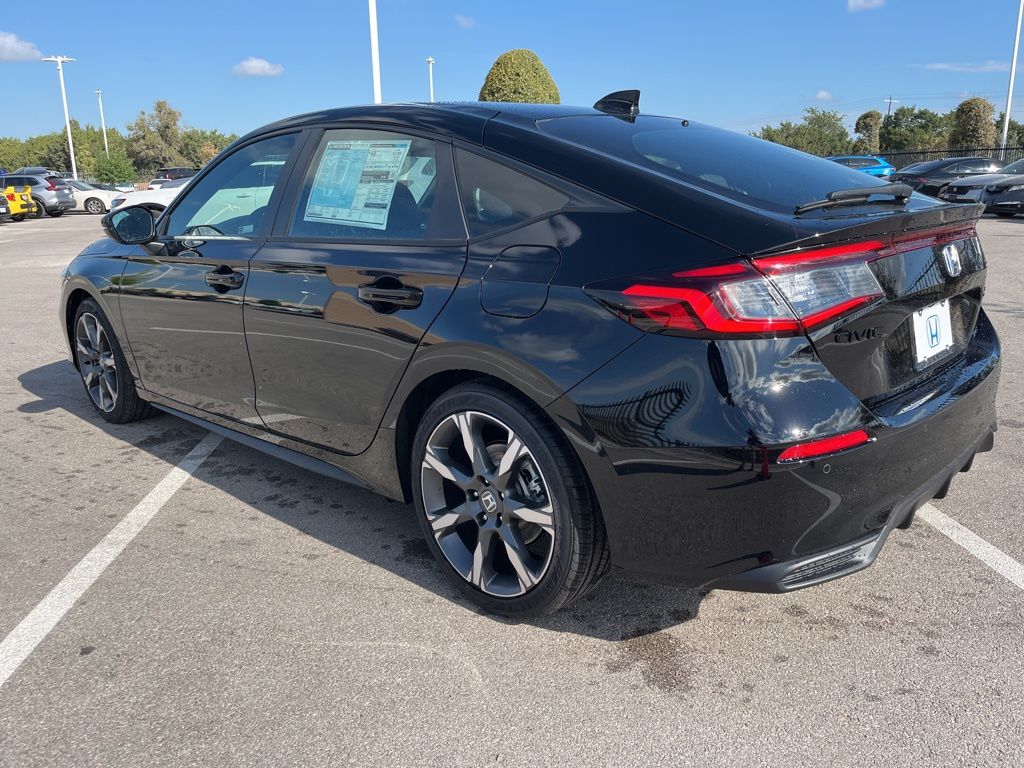 2026 Honda Civic Hatchback Touring Hybrid photo 4