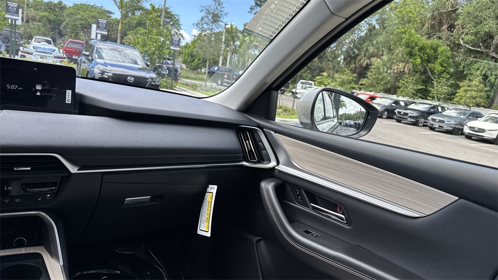 2025 Mazda CX-90 3.3 Turbo Preferred photo 15