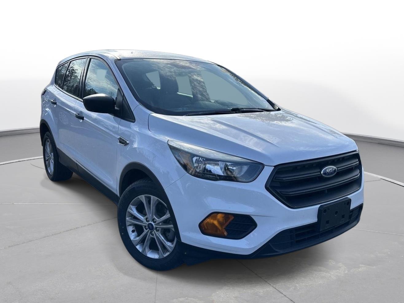 2018 Ford Escape S photo 4