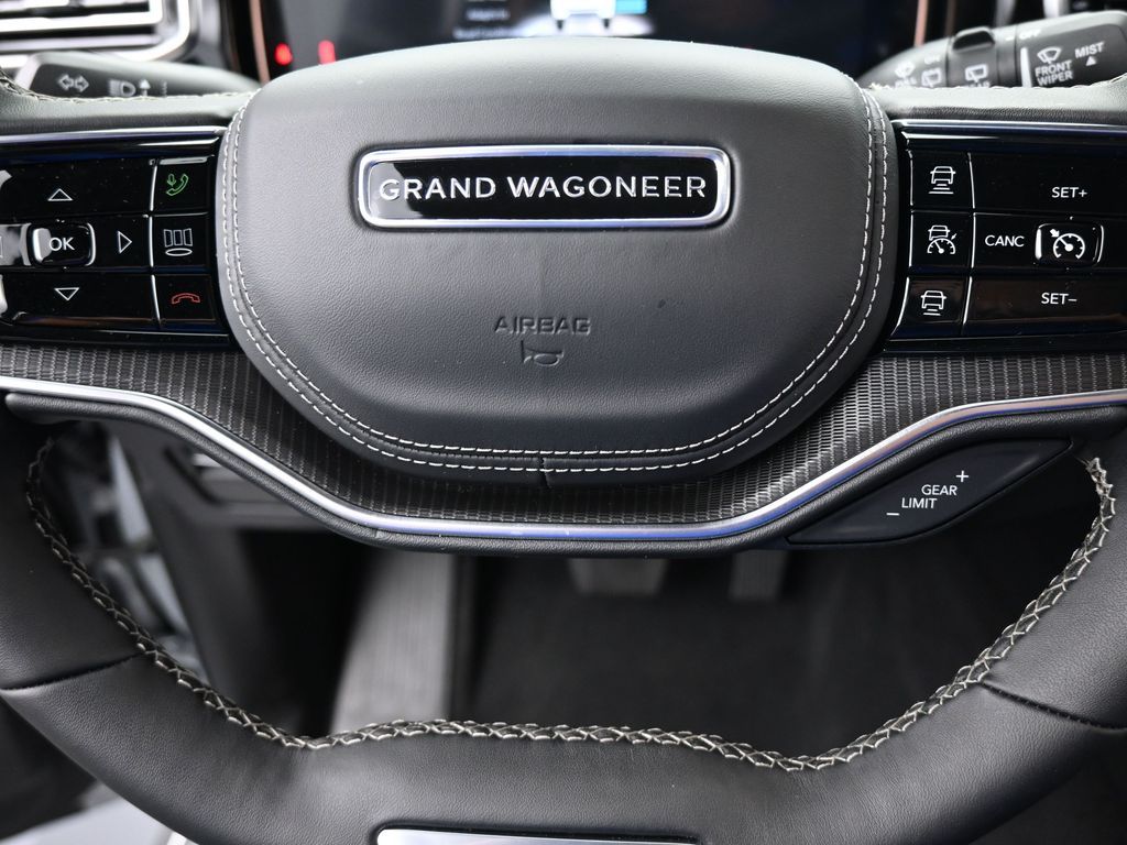 2024 Jeep Grand Wagoneer L II photo 27