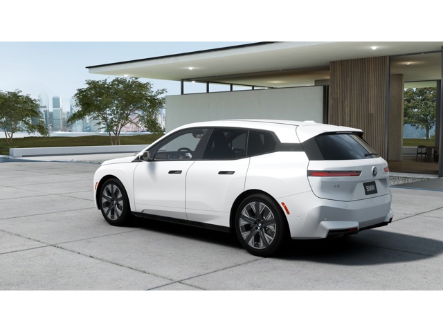 2026 Bmw iX photo 2