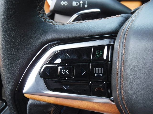 2023 Jeep Grand Cherokee Summit Reserve High Altitude photo 41