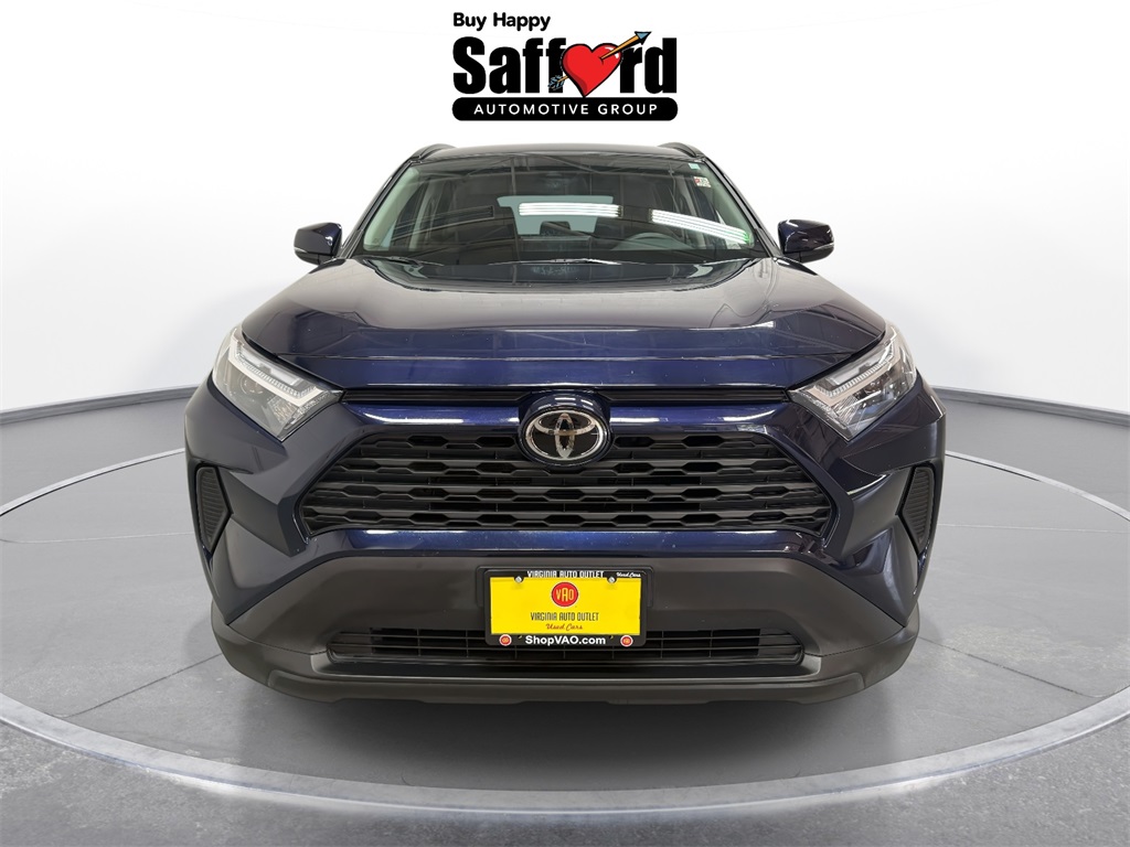 2024 Toyota RAV4 XLE photo 6