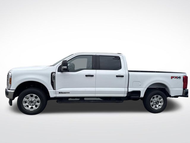 2024 Ford F-250 XLT photo 2