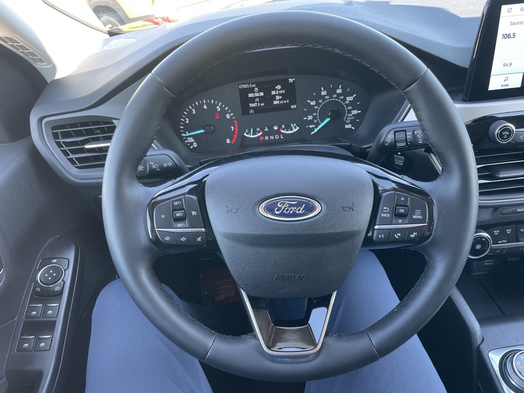2022 Ford Escape SE photo 24
