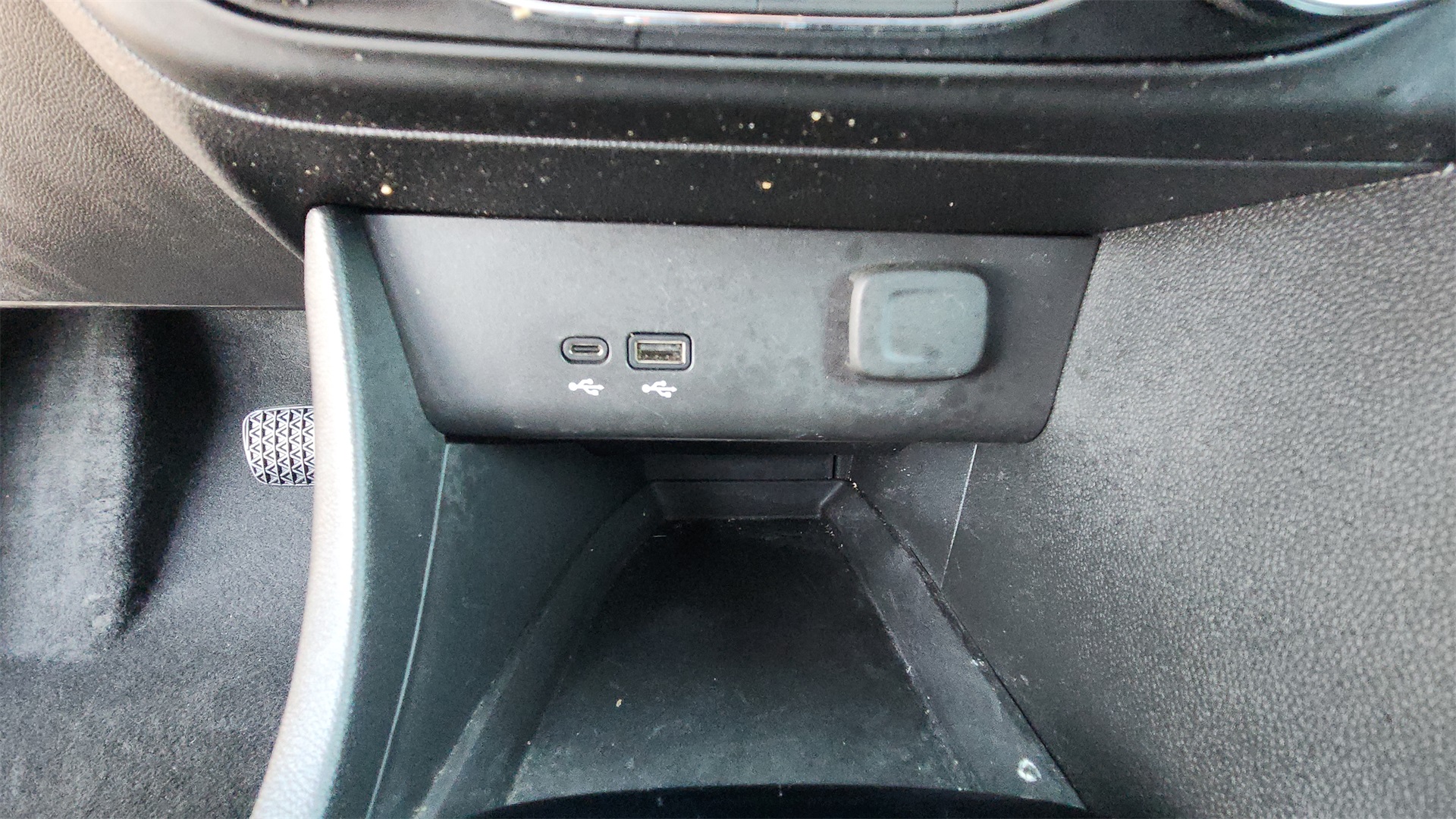 2025 Buick Encore GX Preferred photo 17