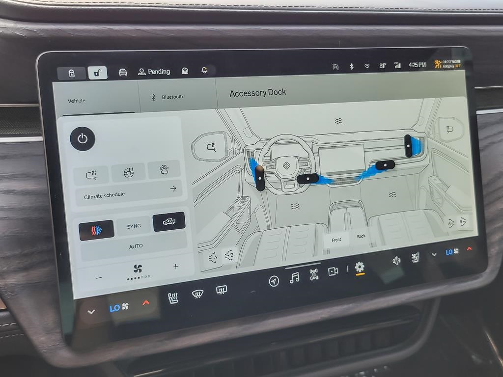 2023 Rivian R1T Adventure photo 13