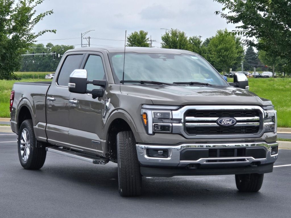 2025 Ford F-150 Lariat photo 3