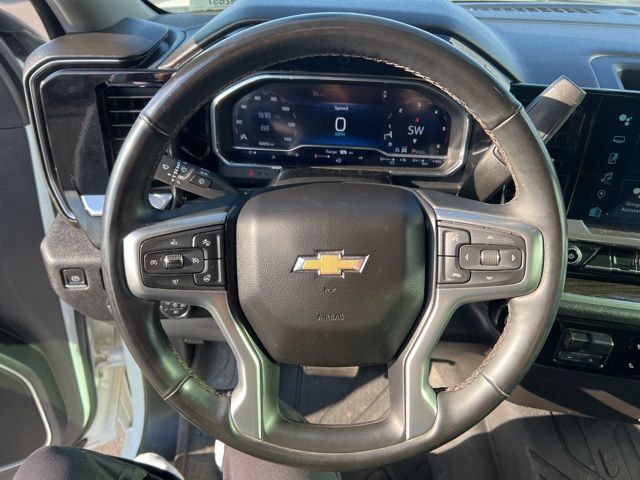 2024 Chevrolet Silverado 3500HD LT photo 12