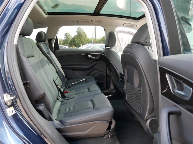 2024 Audi Q7 45 Premium Plus photo 16