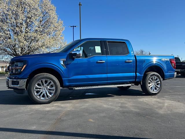 2025 Ford F-150 XLT photo 4
